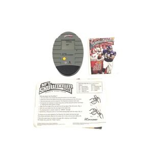 2001 NFL Showdown‎ The PlayGrid Electronic Handheld LCD Card Game Play Grid
